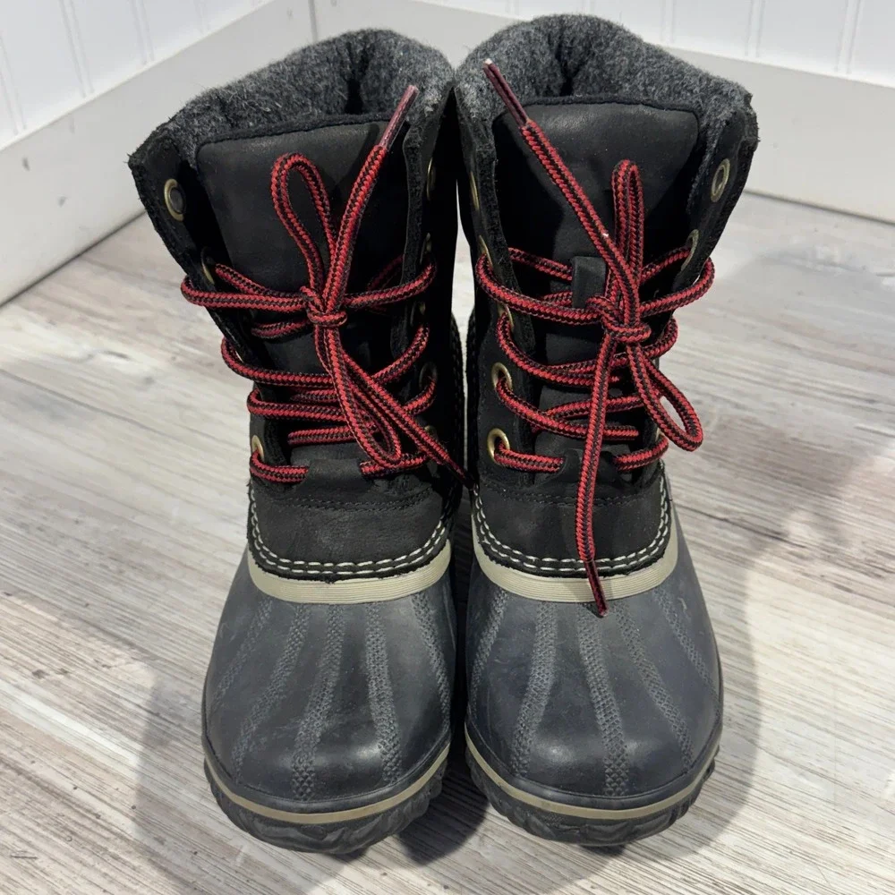 Sorel good used